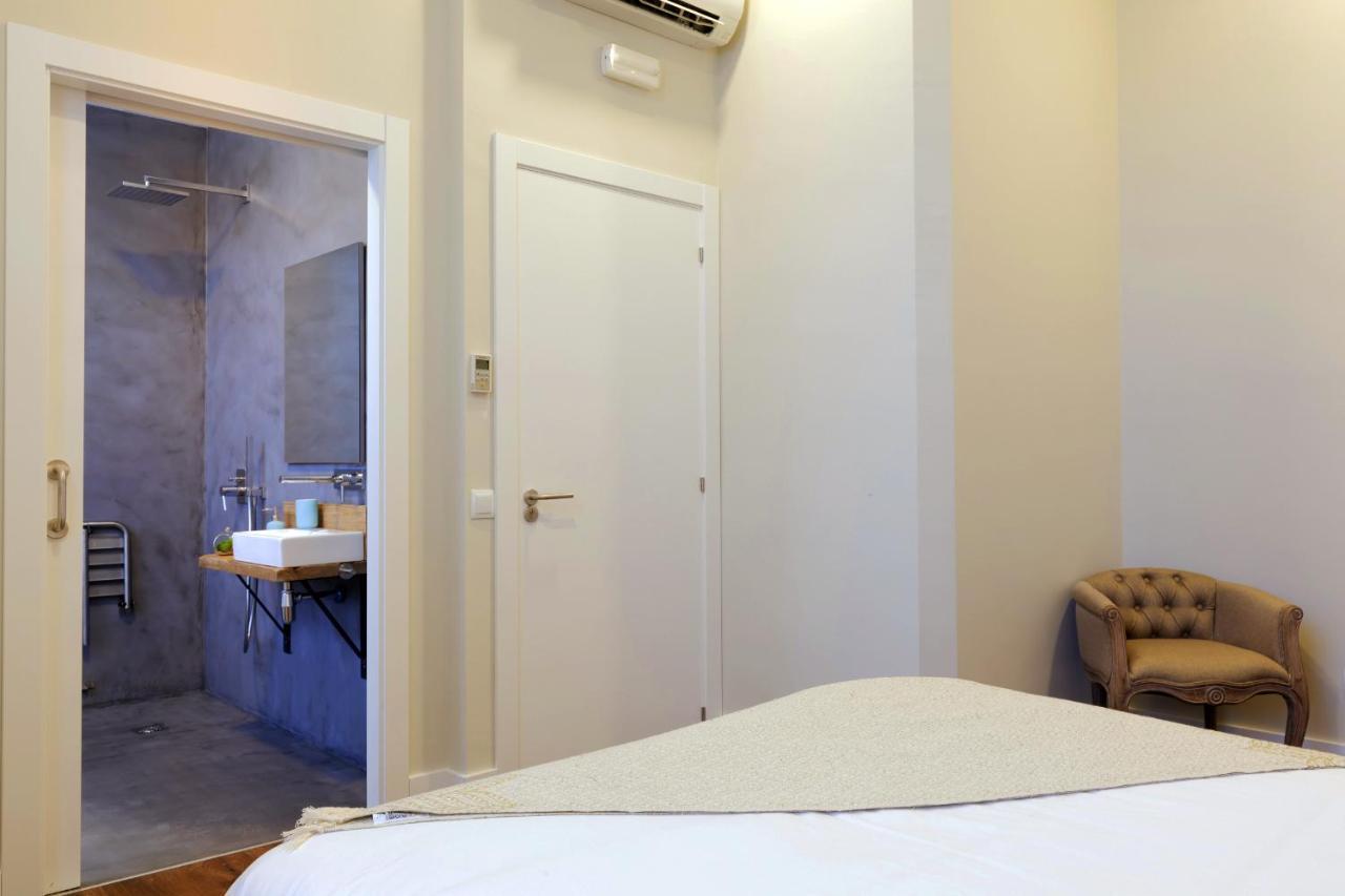 Hotel Radha لوسبيتاليت دي يوبريغات المظهر الخارجي الصورة