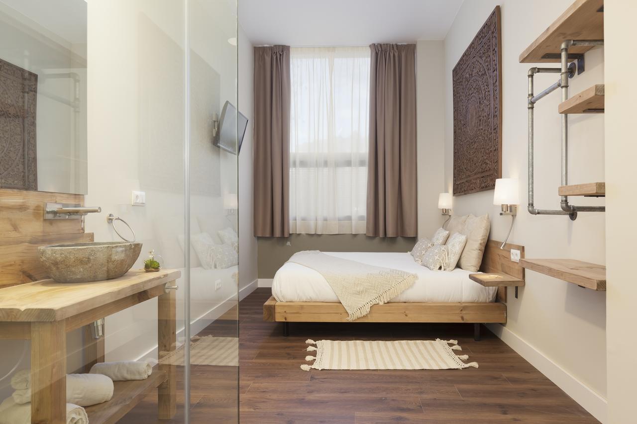 Hotel Radha لوسبيتاليت دي يوبريغات المظهر الخارجي الصورة